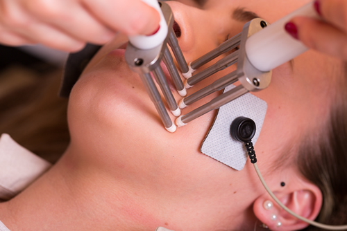 CACI Non-surgical Eye Lift
